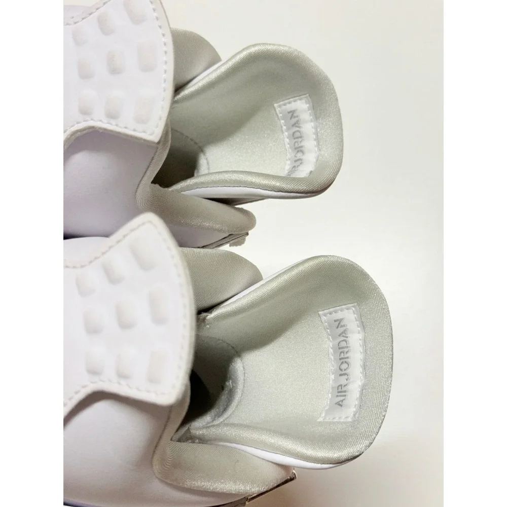 Air Jordan 4 Retro Pure Money White Metallic Silver Mens‎ Size 12 Sneakers